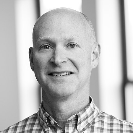 
 Erik Peters																